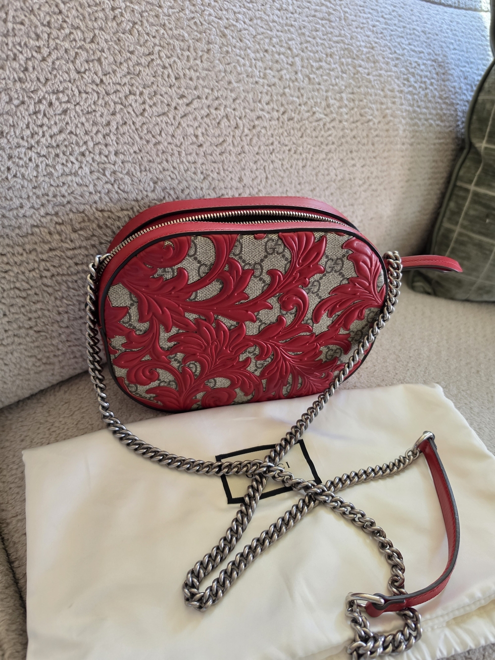 Gucci Supreme Arabesque Mini Chain Bag